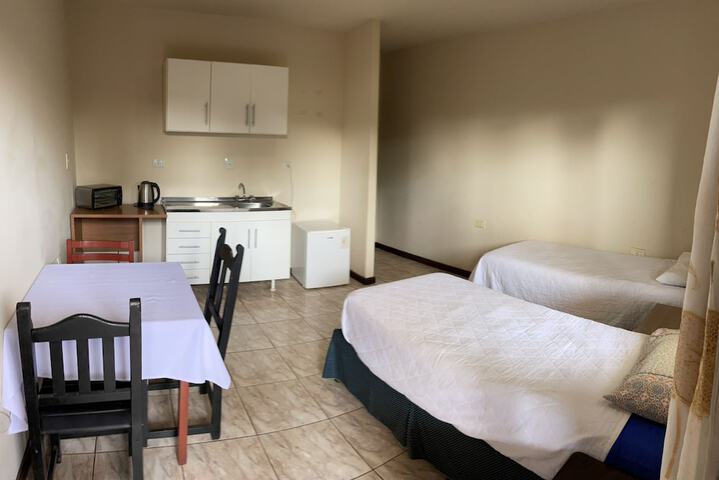 Room 12 of 18