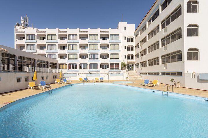 Hotel with Pool