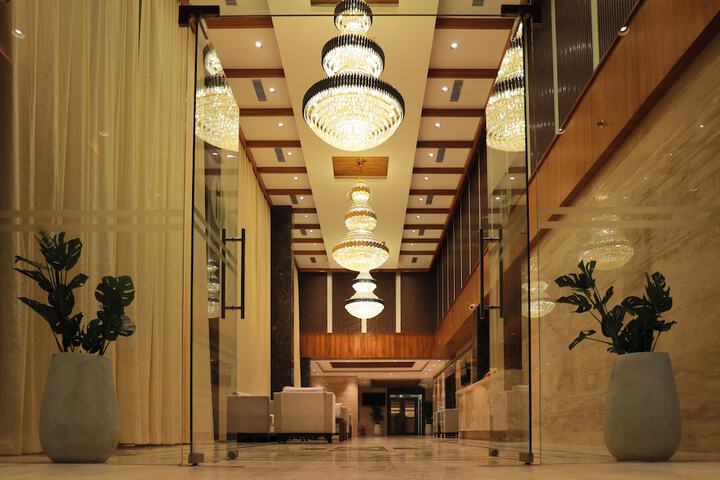 Hotel Interior 5 of 94