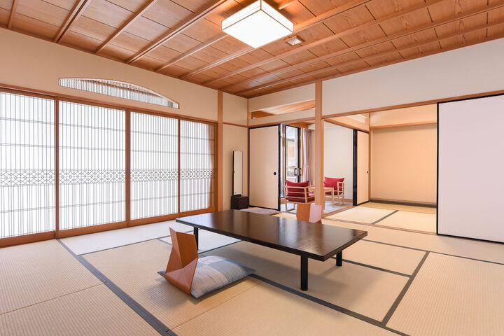 Room 7 of 50