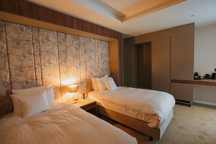 Room 19 of 51