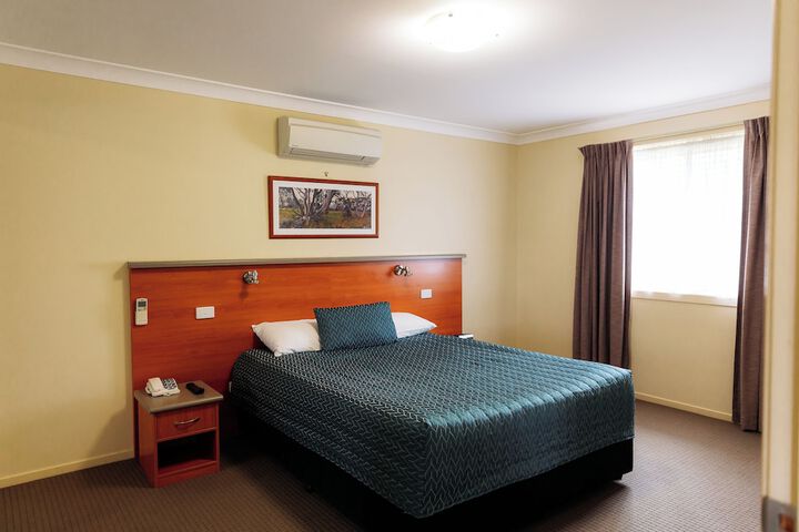 Room 7 of 95