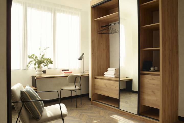 Room 29 of 92