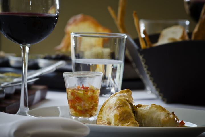 Dining 47 of 70