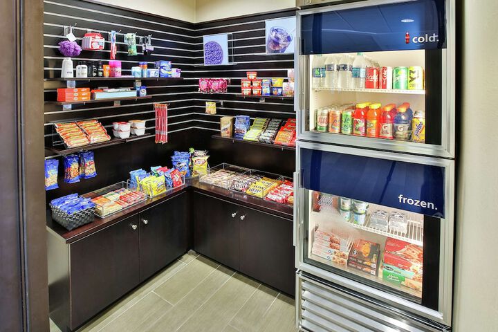 Snack bar