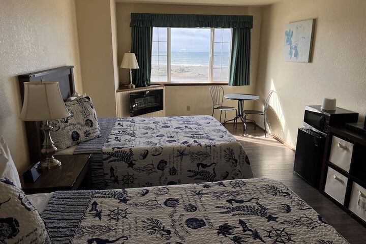 Standard Room, King or Two Doubles (16 of 16)