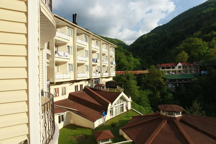 Asiyan Otel