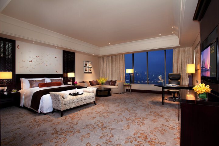 Room 6 of 64