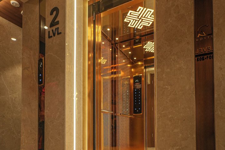 Elevator