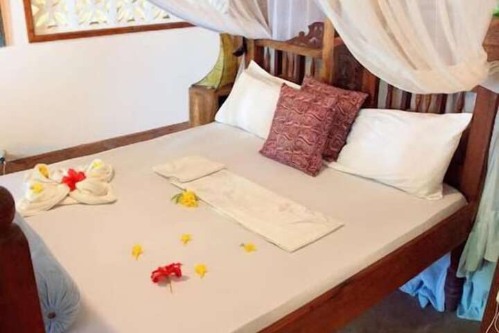 Room 20 of 161