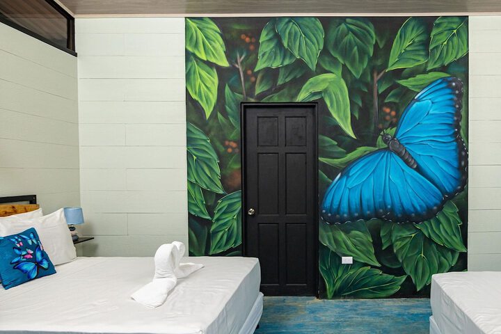 Room 18 of 64