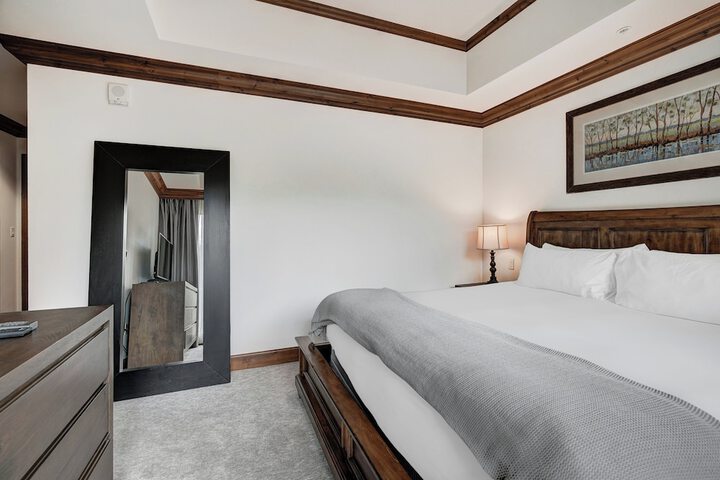 Room 158 of 569