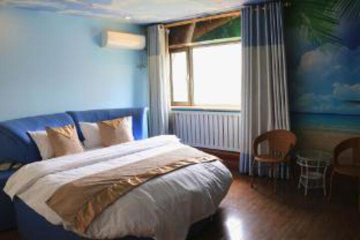 Room 3 of 5