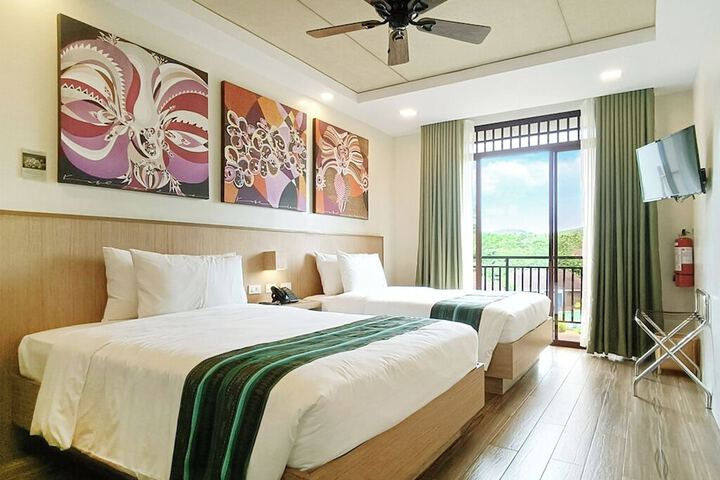 Room 21 of 49