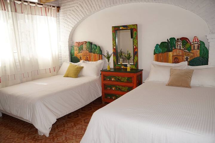 Room 9 of 29