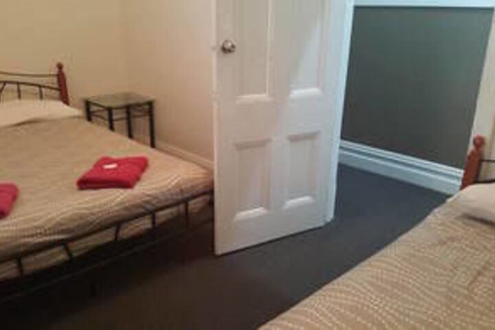 Room 3 of 18