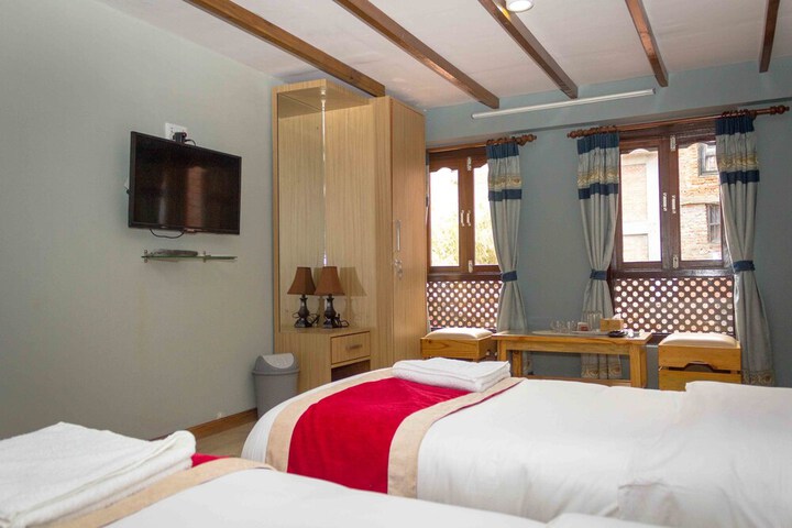 Room 20 of 32