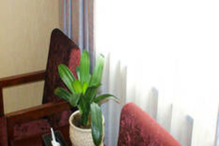 Room 16 of 50