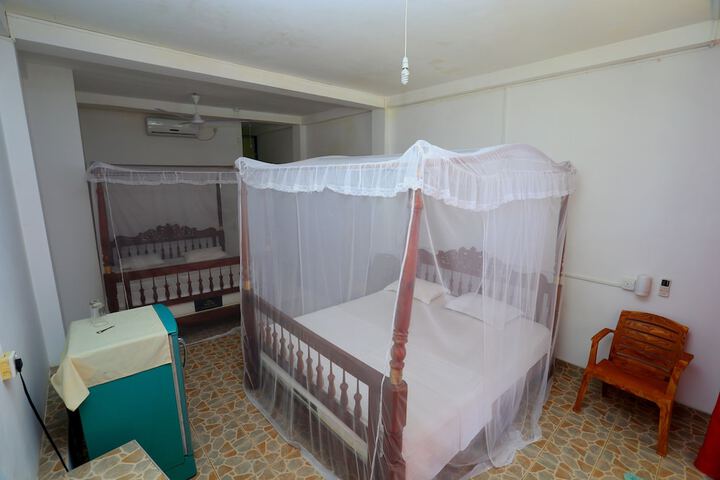 Room 5 of 51