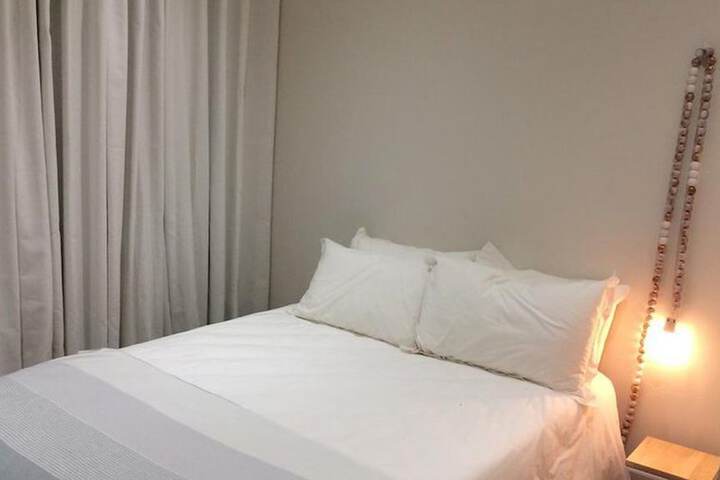 Room 5 of 15