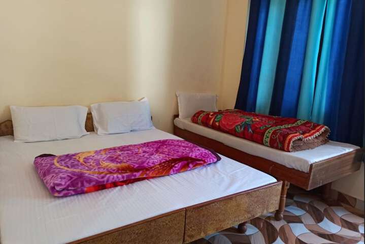 Hotel Vivek Palace and Restaurant