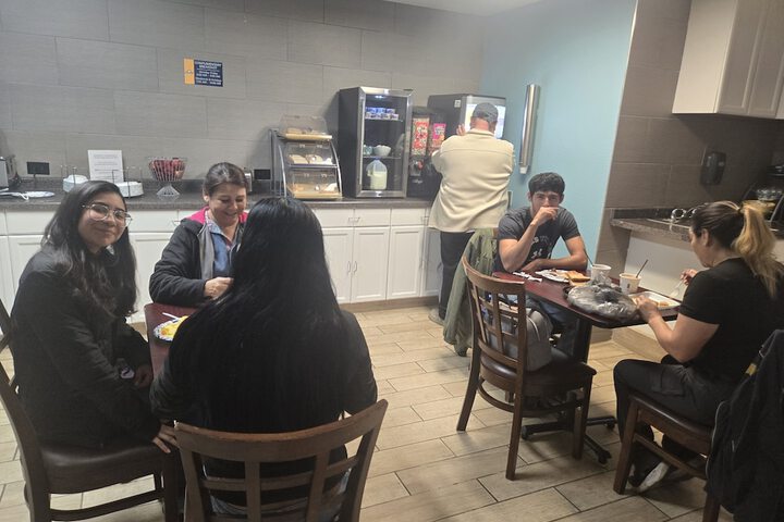 Breakfast area