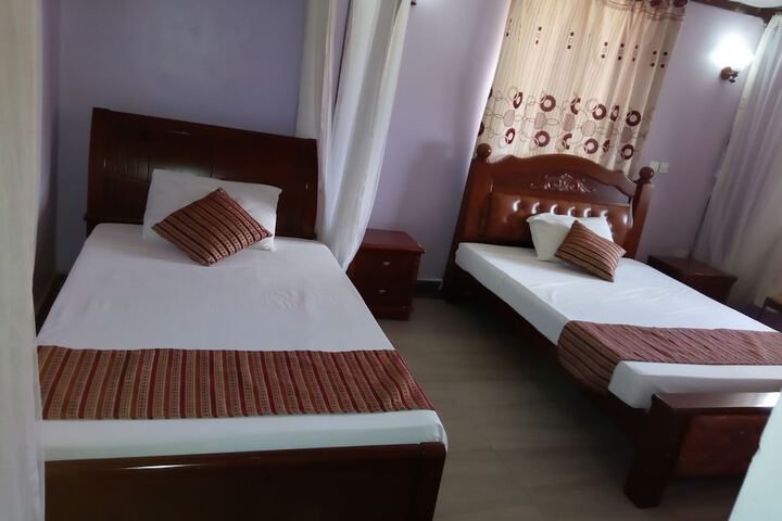Room 5 of 35