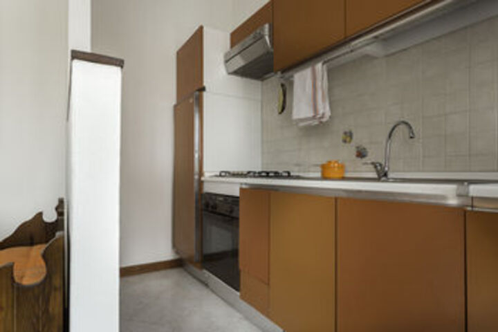 Room 585 of 871