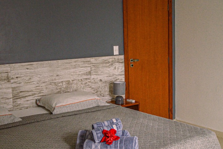 Room 3 of 47