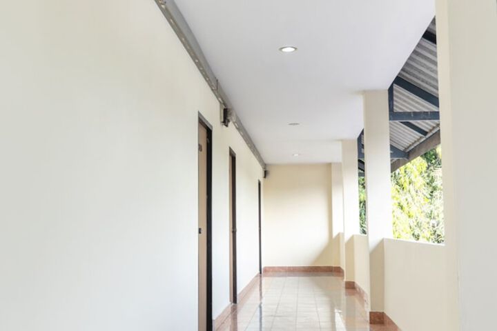 Ballroom/Hall 18 of 25