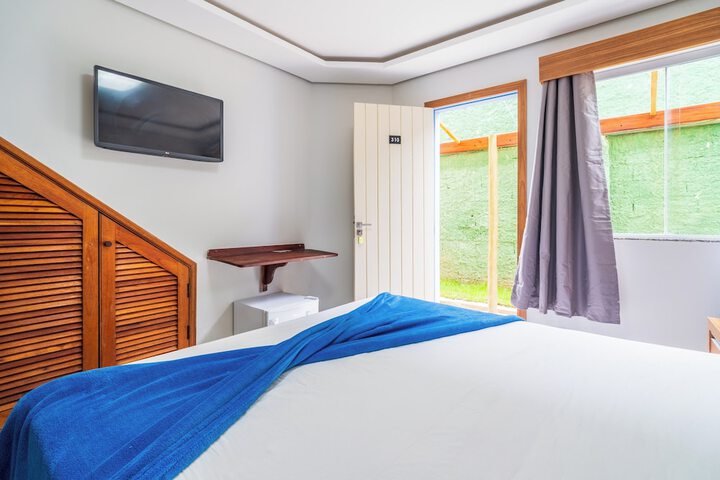 Room 66 of 229