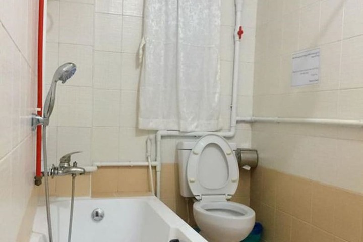 Room 16 of 29