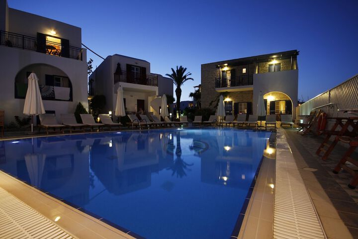 Pool 42 of 67