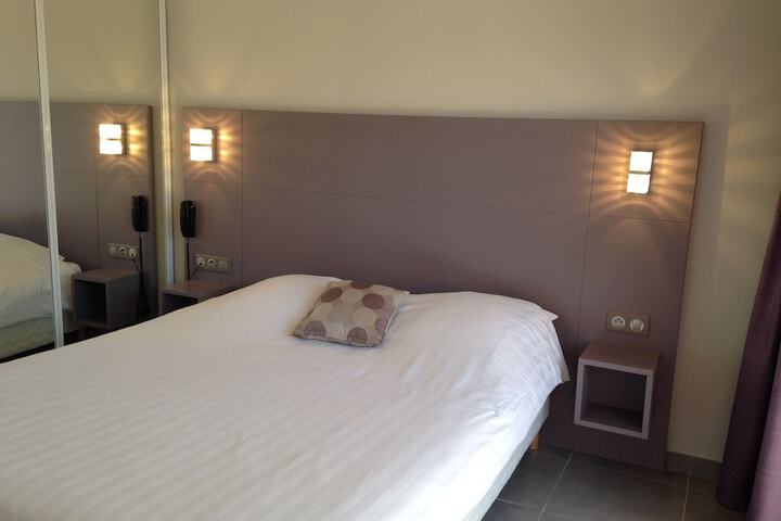 Room 21 of 41