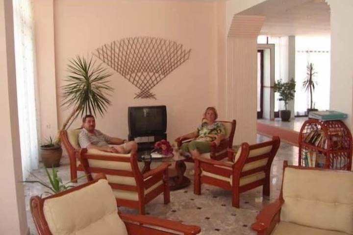 Hotel Interior 5 of 31