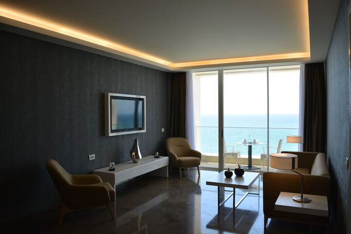 Room 42 of 78