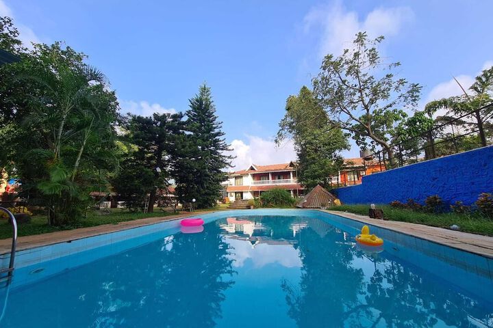 Pool 17 of 38