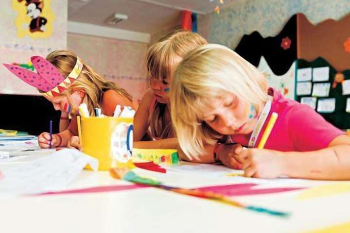 Childrens Activities 76 of 120
