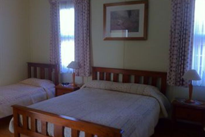 Room 9 of 17
