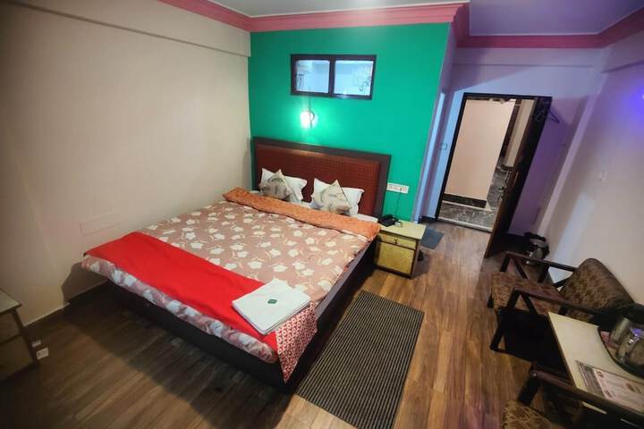 Room 6 of 29