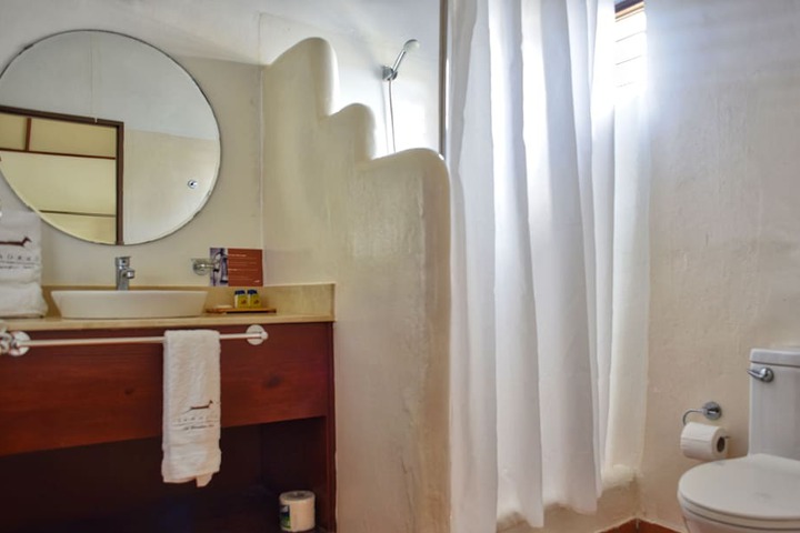 Room 12 of 39