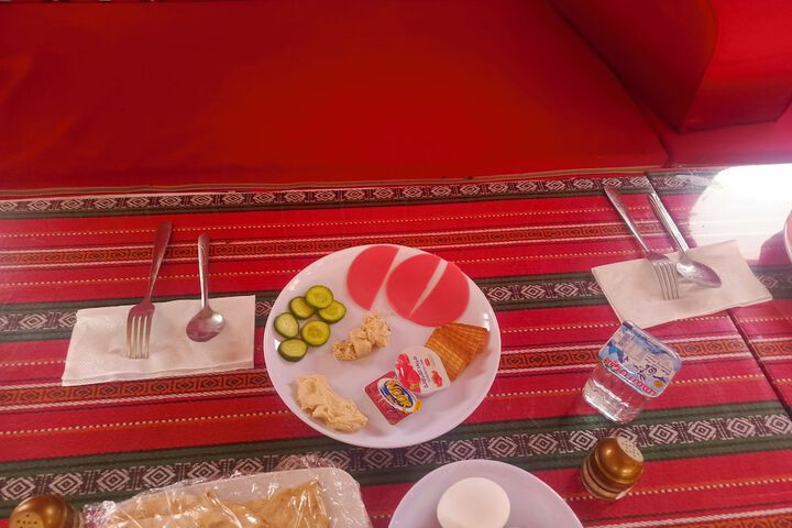 Breakfast/Coffee Service 46 of 76