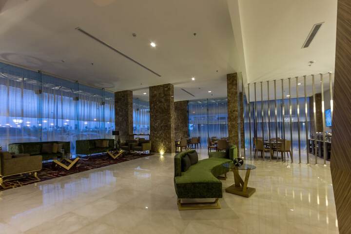 Hotel Interior 26 of 124