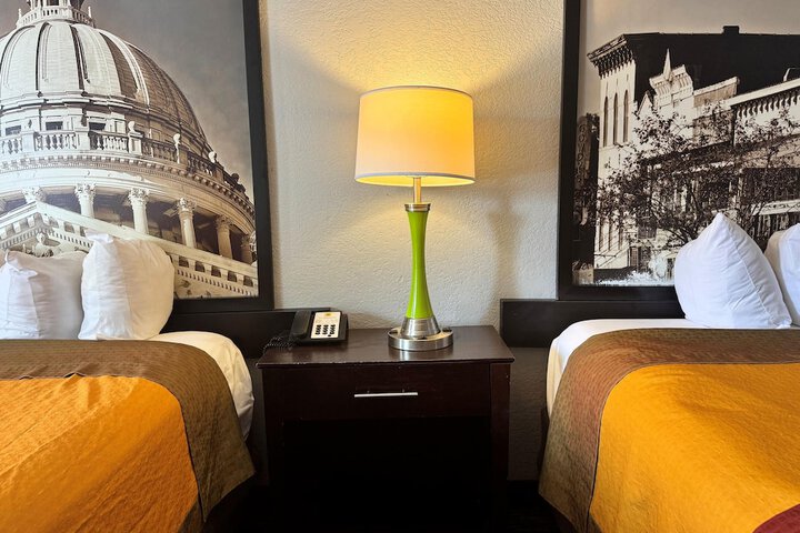 Room 36 of 44