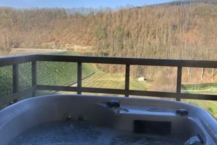 Spa 12 of 18