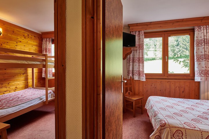 Room 17 of 57