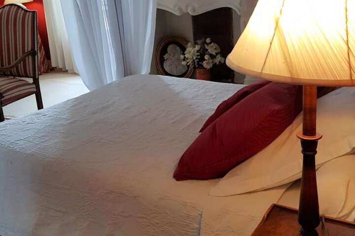 Room 12 of 40