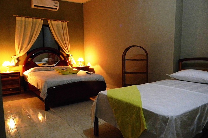 Room 3 of 30
