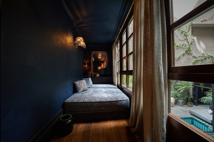 Room 46 of 397
