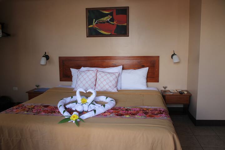 Room 8 of 269